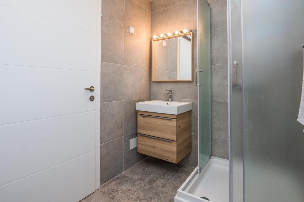 Apartments Pejakovic Vir Extérieur photo
