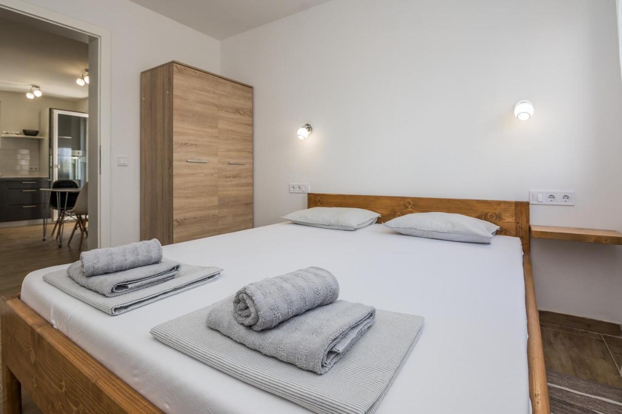 Apartments Pejakovic Vir Extérieur photo