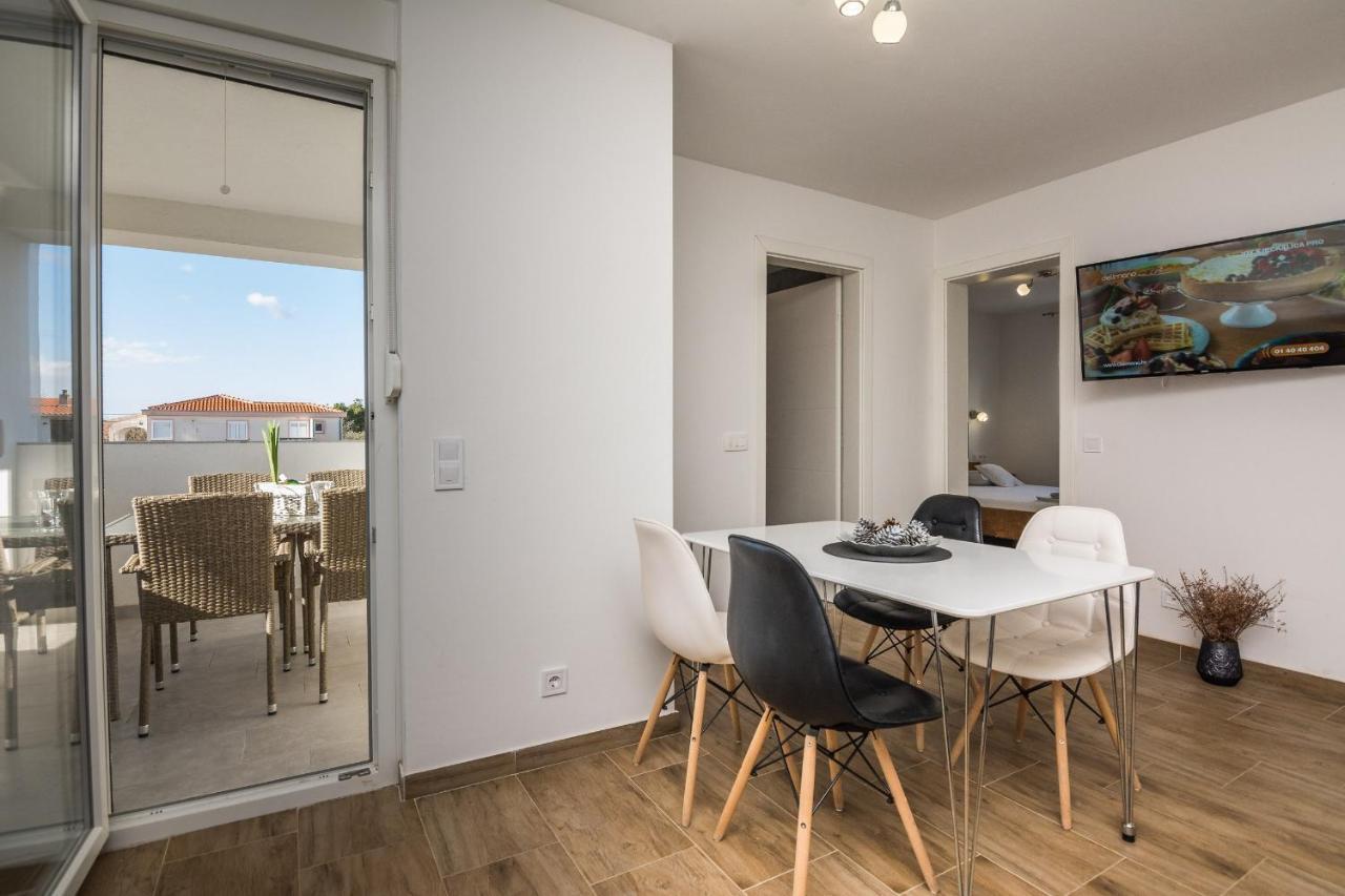 Apartments Pejakovic Vir Extérieur photo